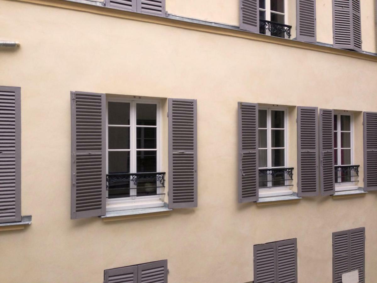 Les Petits Apparts Versailles Buitenkant foto